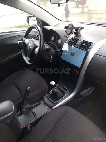 Toyota Corolla 2013, 215,000 km - 1.4 l - Bakı