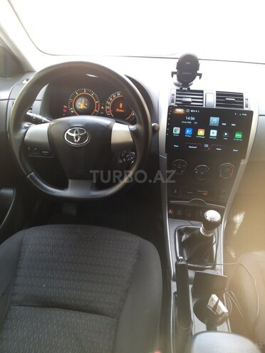 Toyota Corolla 2013, 215,000 km - 1.4 l - Bakı