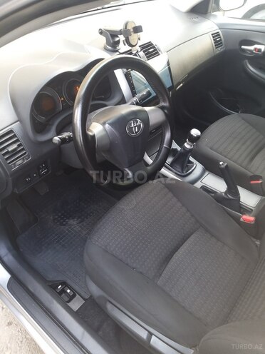 Toyota Corolla 2013, 215,000 km - 1.4 l - Bakı