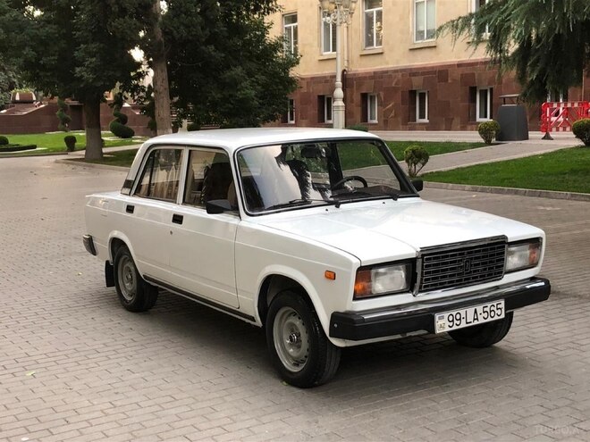 LADA (VAZ) 2107 2010, 11,300 km - 1.6 l - Gəncə