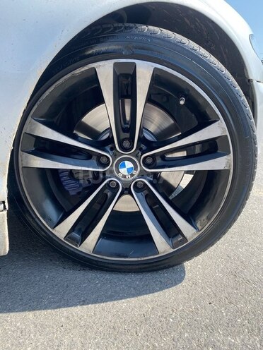 BMW 330 2002, 420,000 km - 3.0 l - Bakı