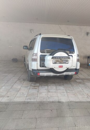 Mitsubishi Pajero 2007, 178,000 km - 3.0 l - Tovuz