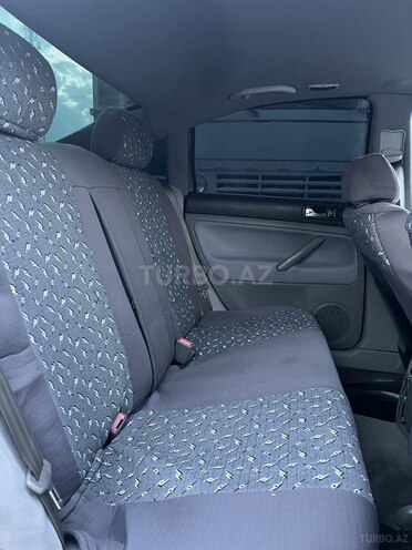 Volkswagen Passat 2003, 249,351 km - 1.8 l - Bakı