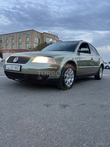 Volkswagen Passat 2003, 249,351 km - 1.8 l - Bakı