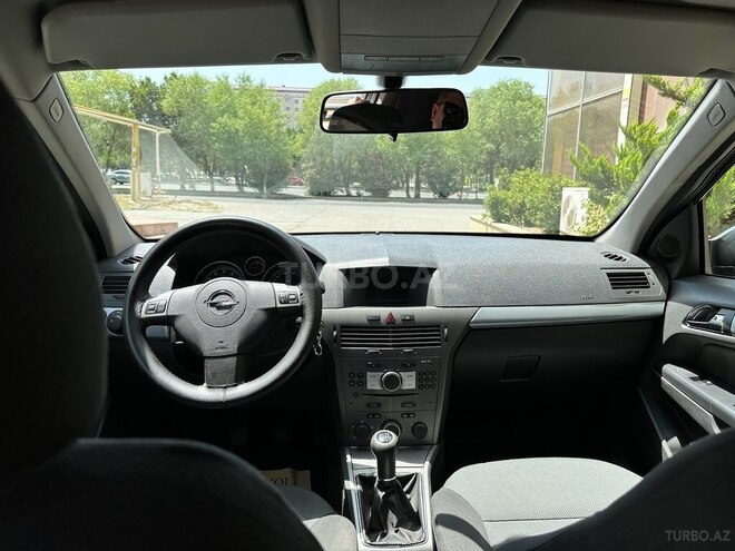 Opel Astra 2006, 246,000 km - 1.4 l - Bakı