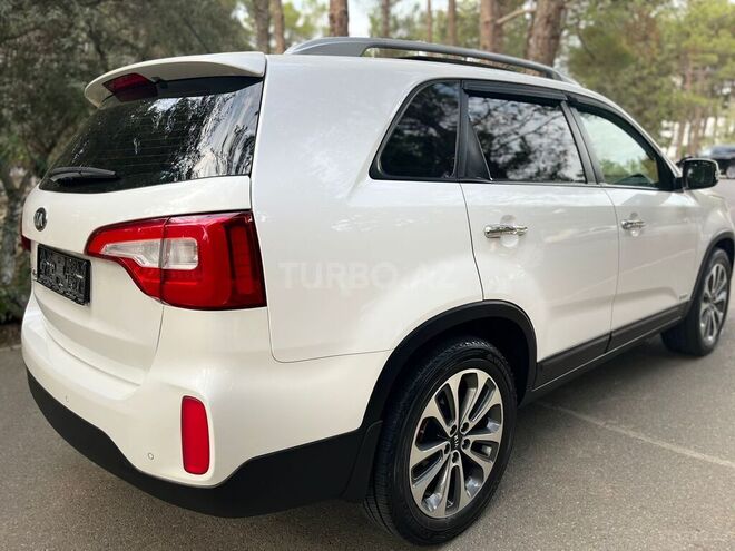 Kia Sorento 2013, 136,400 km - 2.4 l - Sumqayıt