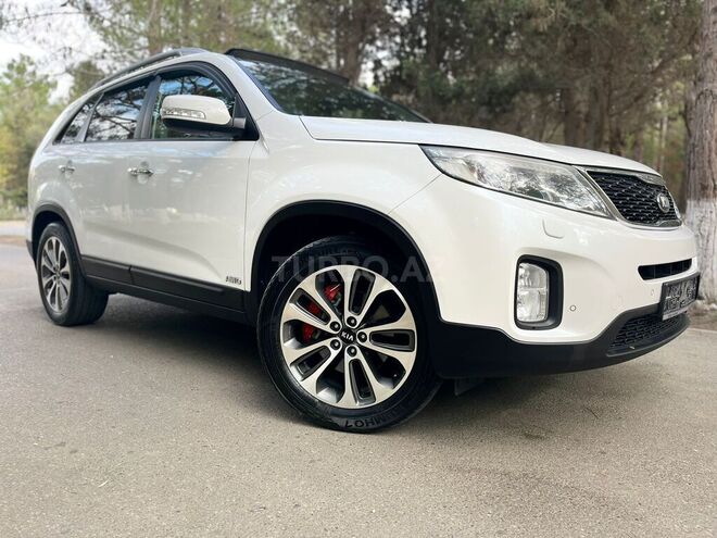 Kia Sorento 2013, 136,400 km - 2.4 l - Sumqayıt
