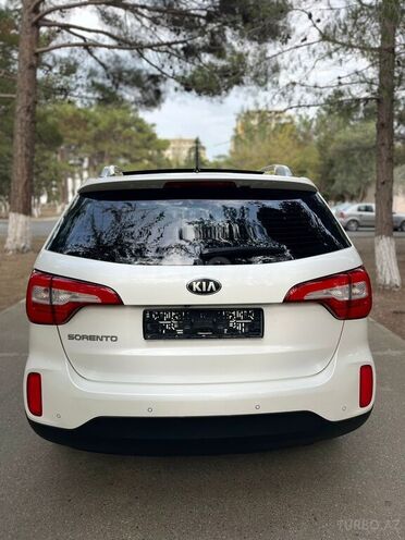 Kia Sorento 2013, 136,400 km - 2.4 l - Sumqayıt