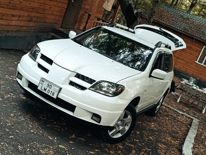 Mitsubishi Outlander 2003, 322,000 km - 2.4 л - Bakı