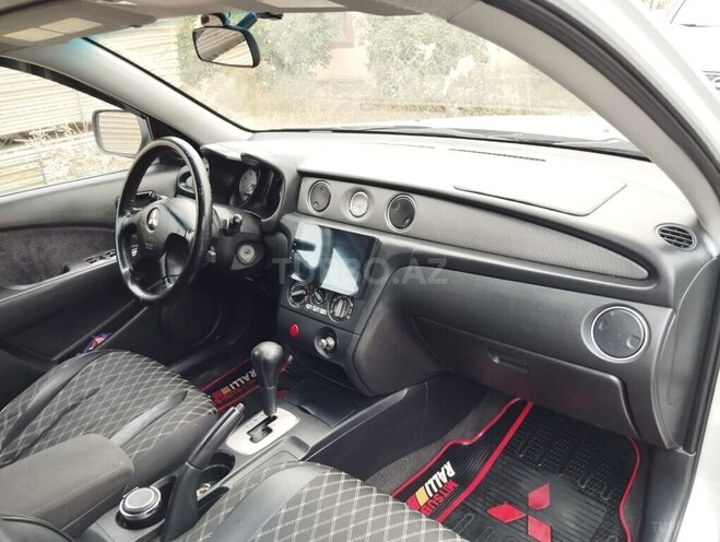 Mitsubishi Outlander 2003, 322,000 km - 2.4 л - Bakı