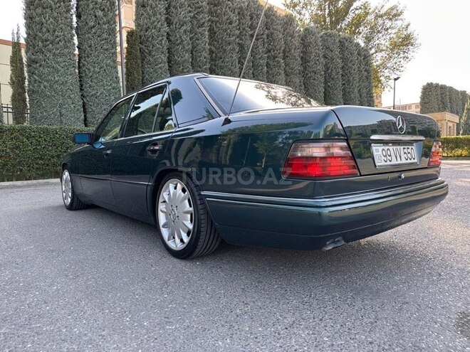 Mercedes E 200 1994, 352,000 km - 2.0 l - Bakı