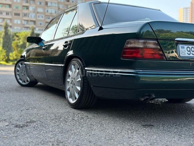 Mercedes E 200 1994, 352,000 km - 2.0 l - Bakı