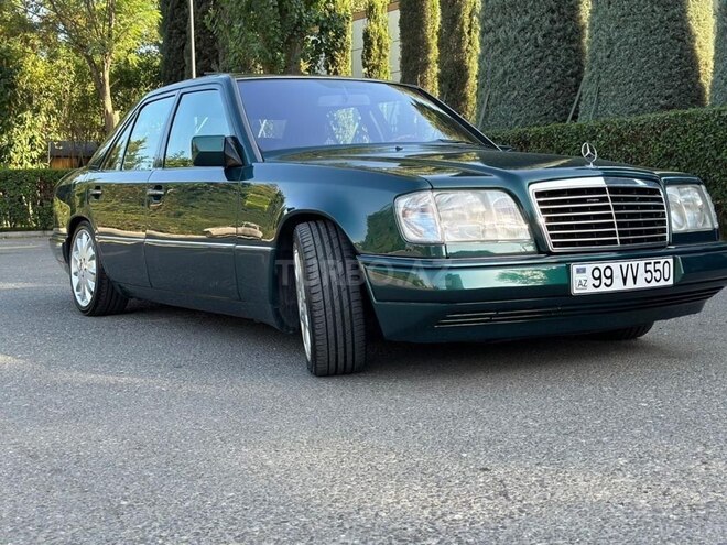 Mercedes E 200 1994, 352,000 km - 2.0 l - Bakı