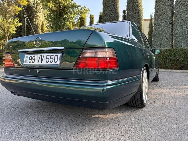 Mercedes E 200 1994, 352,000 km - 2.0 l - Bakı