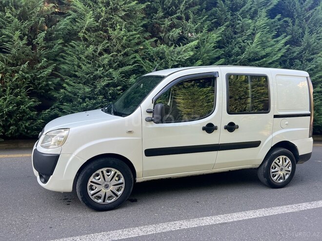 Fiat Doblo 2006, 353,250 km - 1.9 l - Bakı