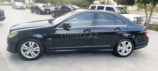 Mercedes C 220 2007, 405,000 km - 2.2 l - Bakı