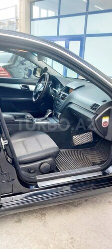 Mercedes C 220 2007, 405,000 km - 2.2 l - Bakı
