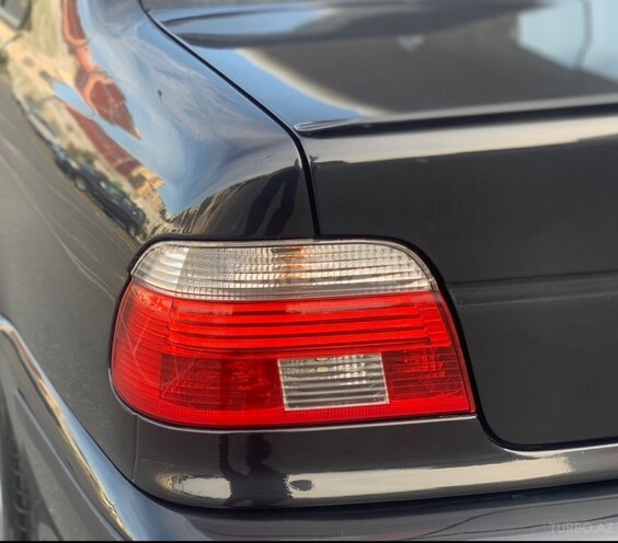 BMW 528 2000, 190,000 km - 2.8 l - Bakı
