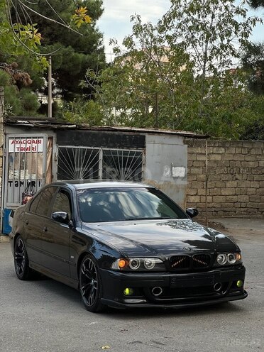 BMW 528 2000, 190,000 km - 2.8 l - Bakı