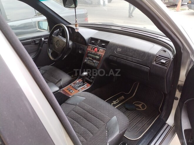 Mercedes C 200 1998, 314,500 km - 2.0 l - Bakı