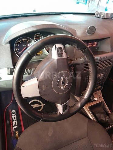 Opel Astra 2006, 340,000 km - 1.4 l - Bakı