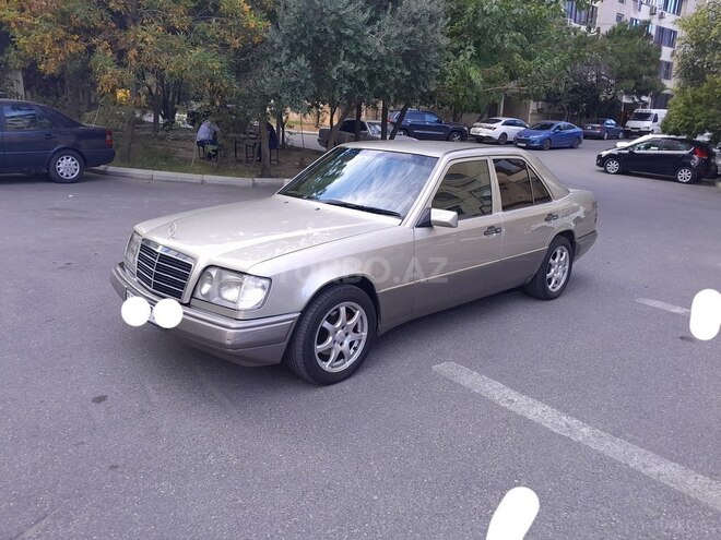 Mercedes E 220 1994, 470,000 km - 0.2 l - Bakı