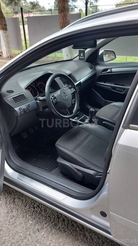 Opel Astra 2009, 212,000 km - 1.4 l - Bakı