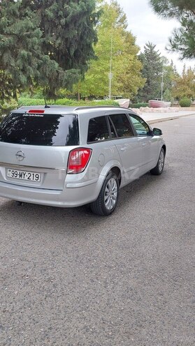 Opel Astra 2009, 212,000 km - 1.4 l - Bakı
