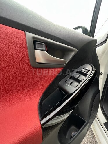 Toyota Prius 2014, 263,932 km - 1.8 л - Bakı