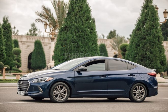 Hyundai Elantra 2017, 80,656 km - 2.0 l - Gəncə