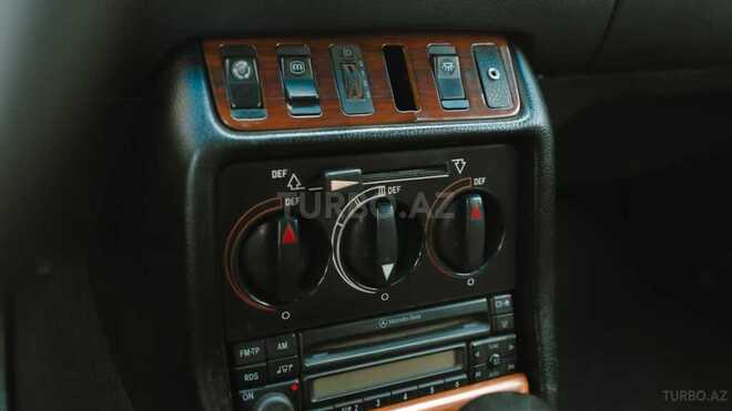 Mercedes  1978, 30,000 km - 2.8 л - Bakı