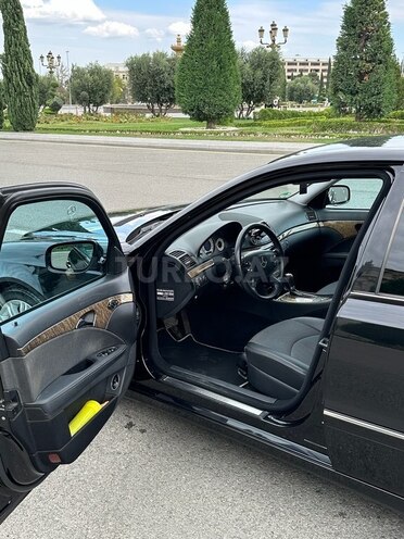 Mercedes E 220 2006, 342,000 km - 2.2 l - Gəncə