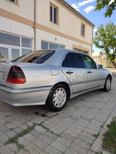 Mercedes C 180 1997, 299,000 km - 1.8 l - Bakı