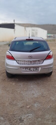 Opel Astra 2006, 217,000 km - 1.4 л - Bakı