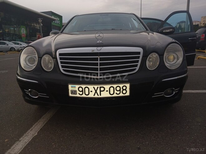Mercedes E 350 2006, 240,000 km - 3.5 l - Bakı