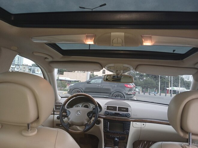 Mercedes E 350 2006, 240,000 km - 3.5 l - Bakı