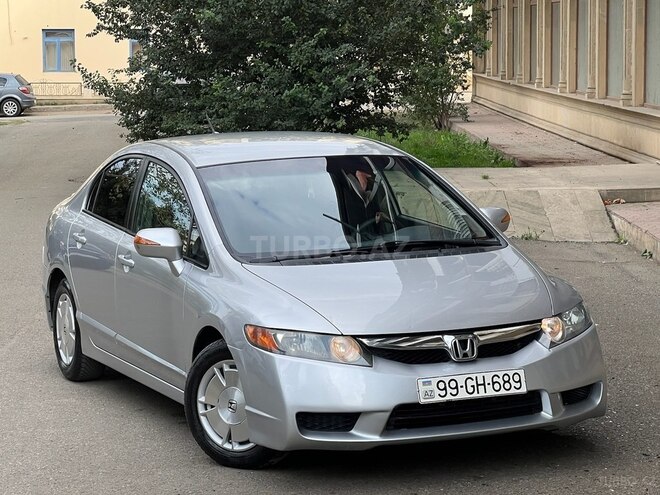 Honda Civic 2008, 228,000 km - 1.3 l - Gəncə