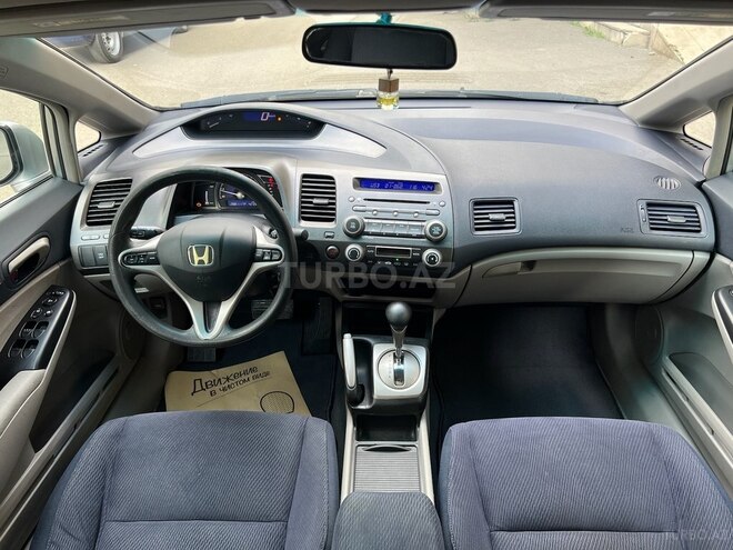 Honda Civic 2008, 228,000 km - 1.3 l - Gəncə