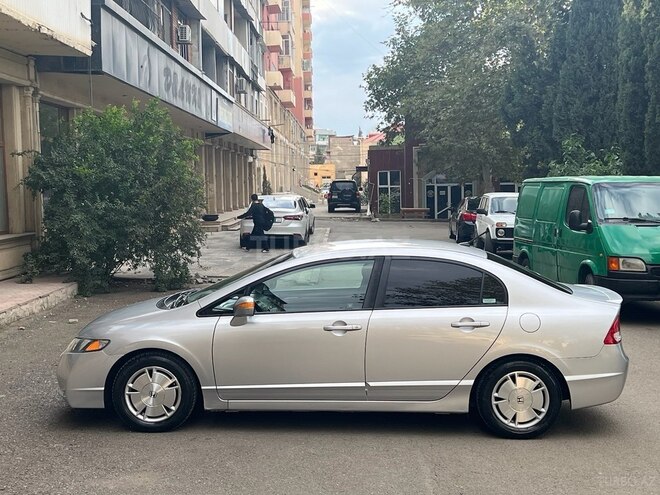 Honda Civic 2008, 228,000 km - 1.3 l - Gəncə