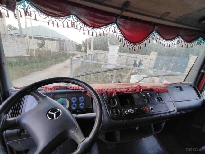Mercedes Atego 1218 2000, 585,000 km - 4.3 l - Gəncə