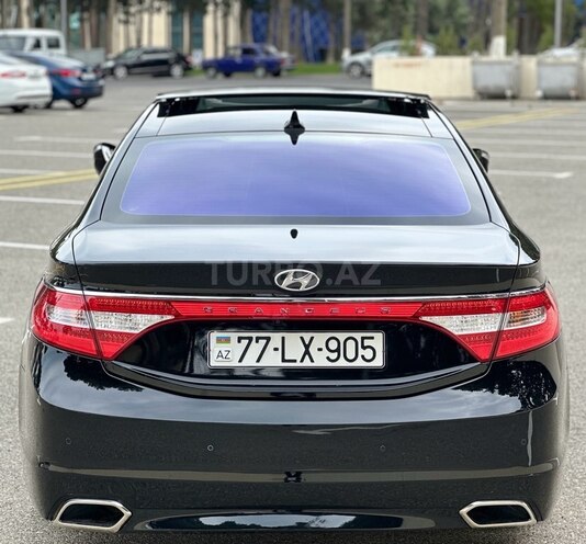 Hyundai Grandeur 2015, 162,800 km - 2.2 л - Bakı