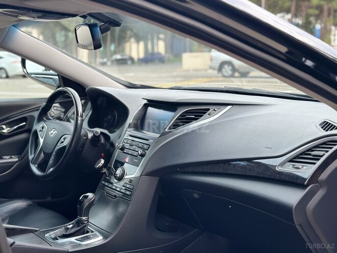Hyundai Grandeur 2015, 162,800 km - 2.2 л - Bakı