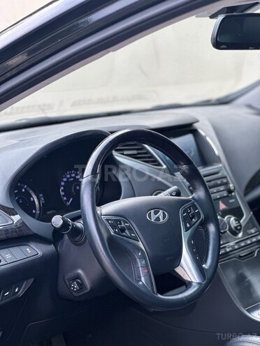 Hyundai Grandeur 2015, 162,800 km - 2.2 л - Bakı