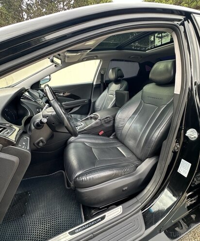 Hyundai Grandeur 2015, 162,800 km - 2.2 л - Bakı