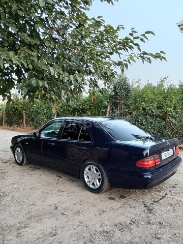 Mercedes E 290 1996, 300,200 km - 2.9 l - Bakı