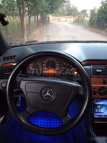 Mercedes E 290 1996, 300,200 km - 2.9 l - Bakı