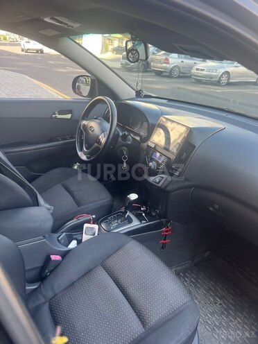 Hyundai i30 2008, 400,000 km - 1.6 l - Bakı