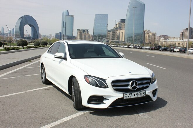 Mercedes E 300 2017, 54,700 km - 2.0 l - Bakı
