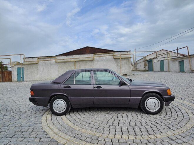 Mercedes 190 1991, 232,000 km - 2.0 l - Bakı