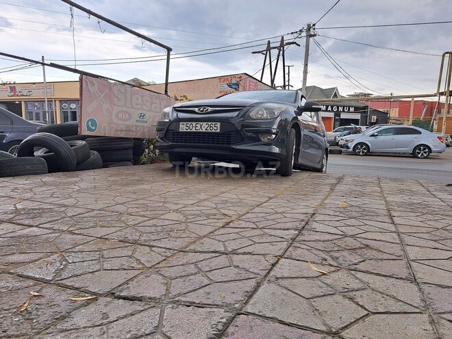 Hyundai i30 2011, 185,000 km - 1.4 l - Bakı
